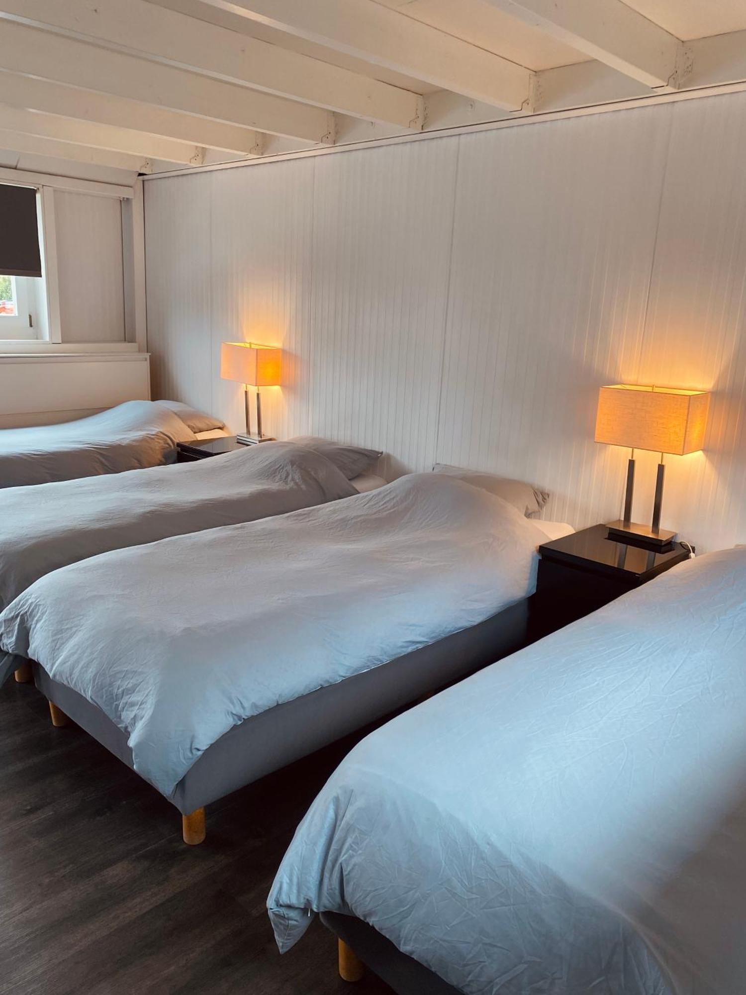 Boathouse With Bikes Bed & Breakfast Amsterdam